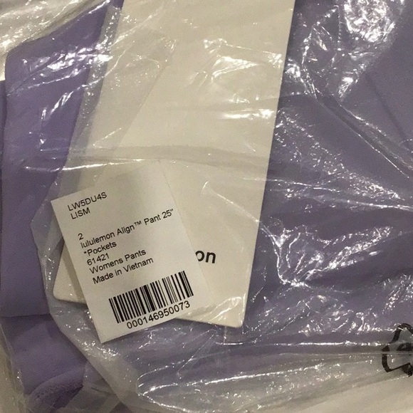 E - Lululemon Align High-Rise Pant with Pockets 25"
Lilac Smoke - Picture 6 of 6